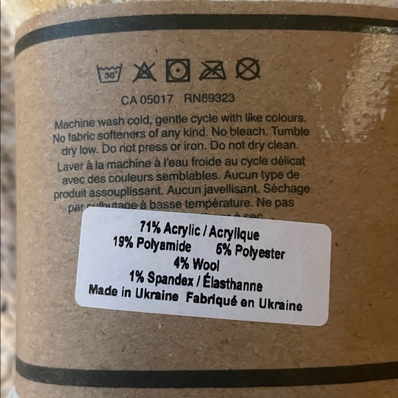 Women’s Roots Cabin Socks - Picture 4 of 4